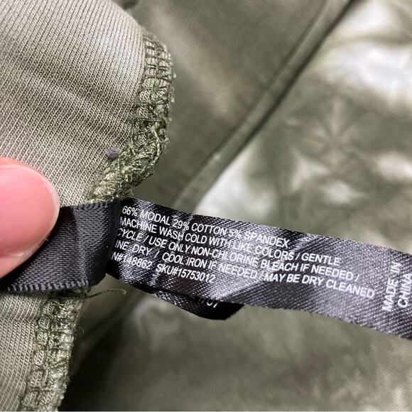 Torrid Green Tie Dye Skinny Stretch Sweatpants Womens Plus Size 3X - Picture 3 of 4